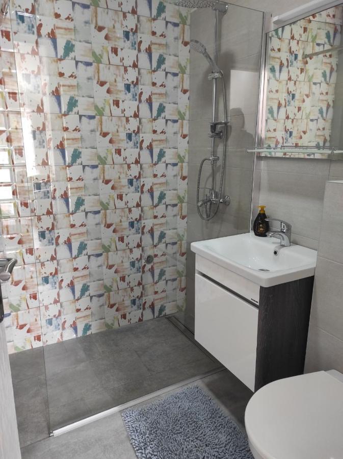 Vila Mila Riverside Apartments Смедерево Экстерьер фото