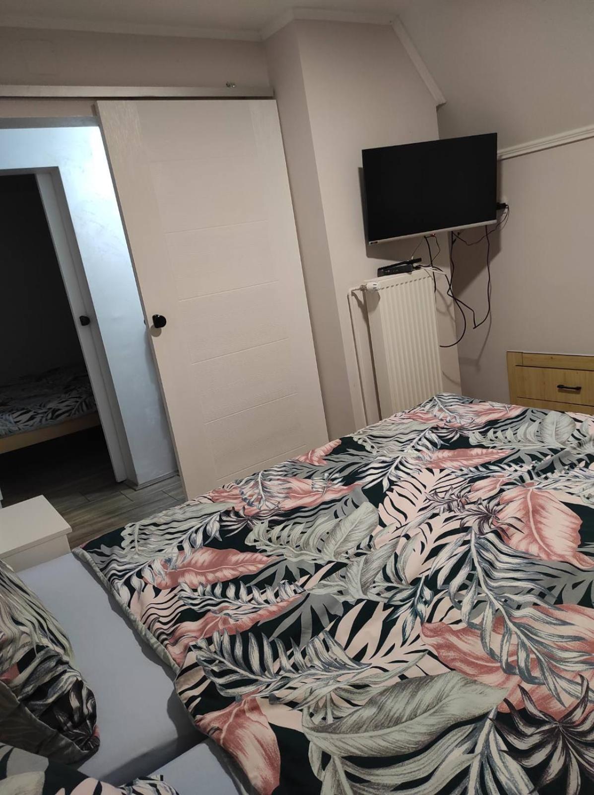 Vila Mila Riverside Apartments Смедерево Номер фото