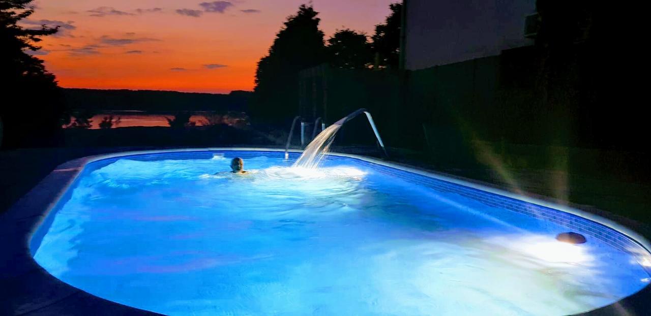 Vila Mila Riverside Apartments Смедерево Экстерьер фото